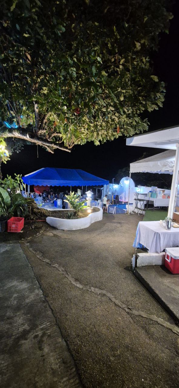 Outdoor seating and social area